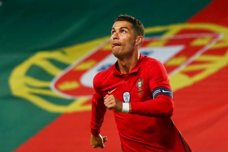 Cristiano Ronaldo considera Portugal “candidato”, mas não faz promessas