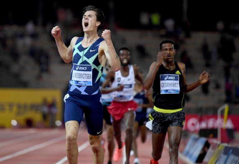 Jakob Ingebrigtsen melhora recorde europeu dos 5.000 metros