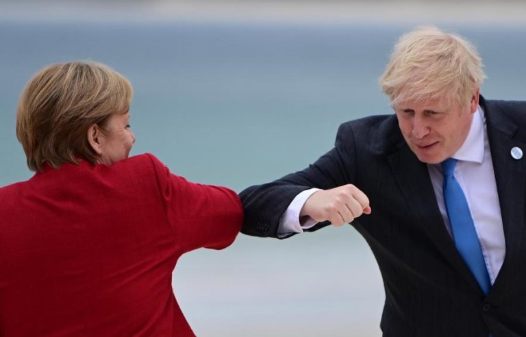 Boris Johnson recebe Angela Merkel dia 02 de julho