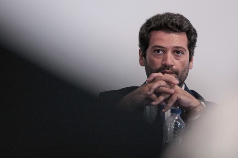 Covid-19: Chega vai recorrer aos tribunais para “reverter decisão de encerrar” AML