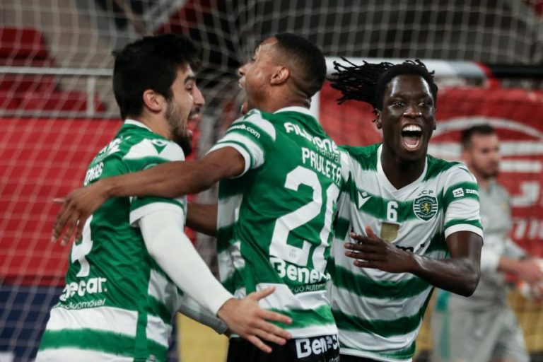 Sporting vence na Luz e sagra-se campeão português de futsal pela 16.ª vez