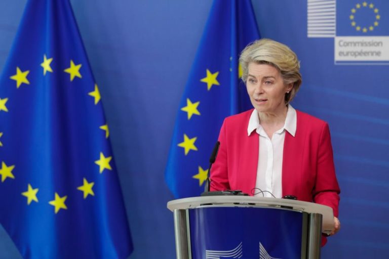 UE/Presidência: Von der Leyen hoje em Lisboa para ‘validar’ PRR
