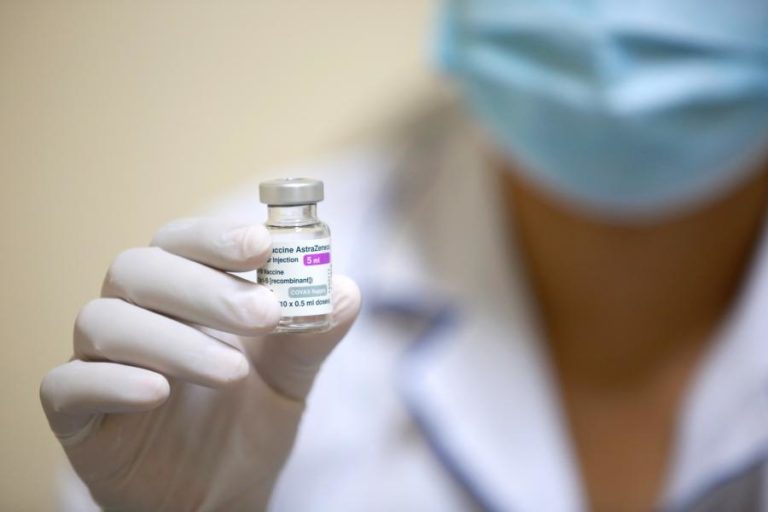 Covid-19: Vacinados com 1.ª dose da AstraZeneca devem esperar por convocação – ‘Task force’