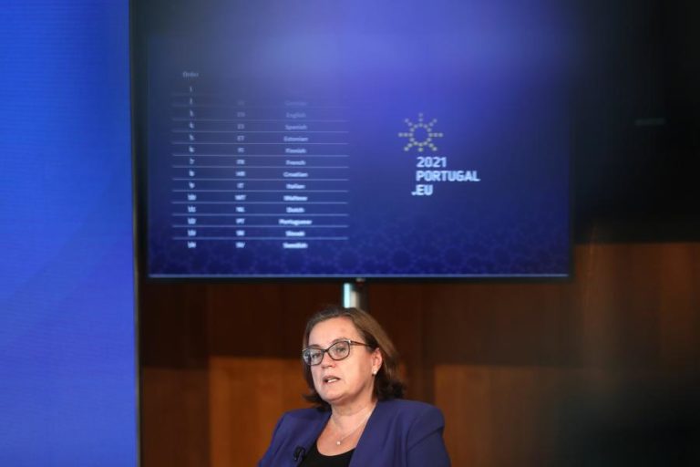 UE/Presidência: Processos contra Polónia e Hungria avançam hoje com novas audições