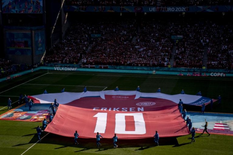 Euro2020: Eriksen teve alta e já visitou os colegas na concentração da Dinamarca