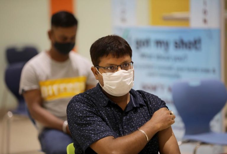 Covid-19: Índia bate recorde de vacinação com mais de 8 milhões de doses inoculadas num dia