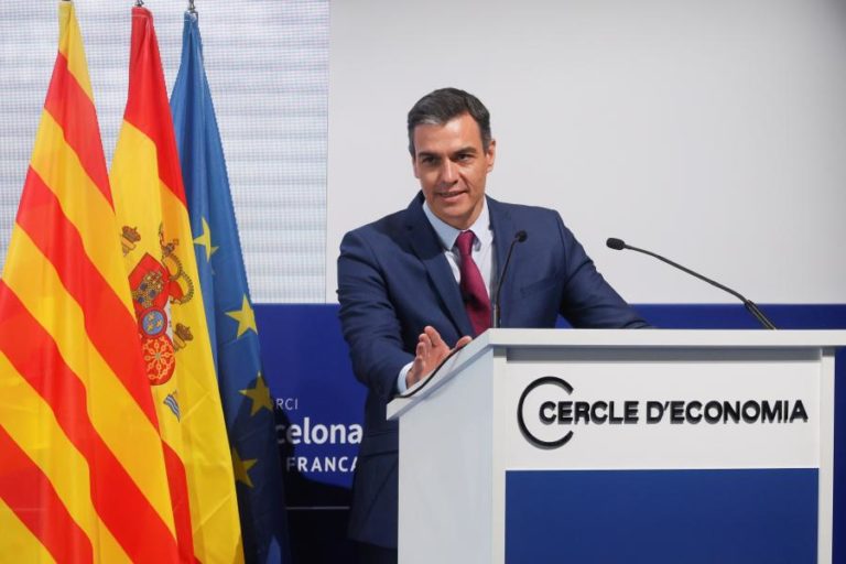 Sánchez defende hoje na Catalunha aprovação de indultos a independentistas