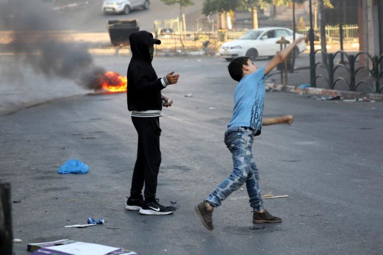 Confrontos entre colonos judeus e residentes palestinianos em Jerusalém Oriental