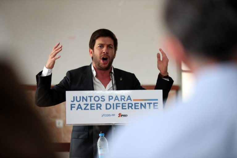 Líder do CDS-PP quer quer fim da “promiscuidade entre magistratura e política”