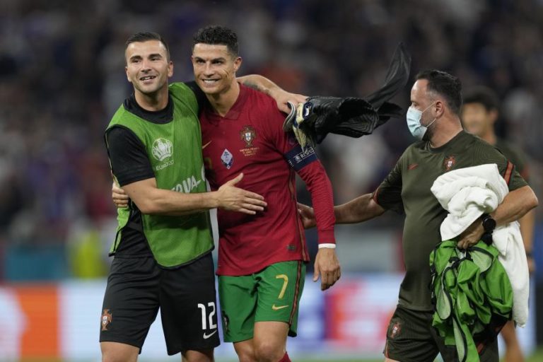 Euro2020: Ronaldo agradece elogios de Ali Daei e refere que está “orgulhoso”