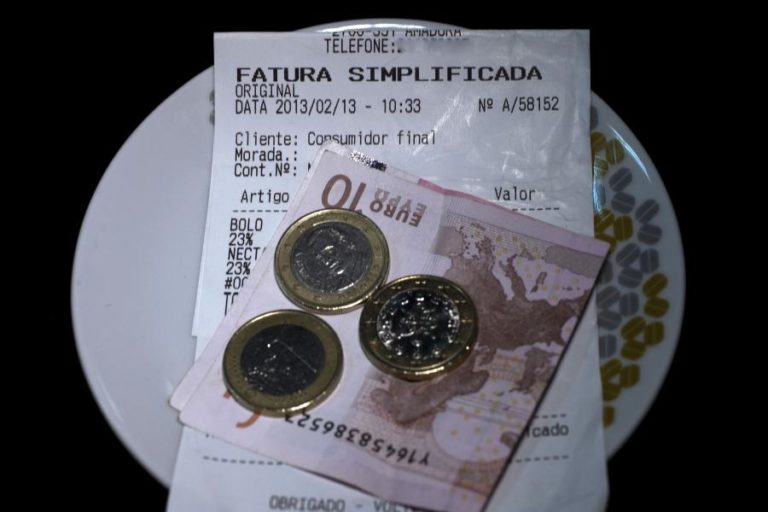 Autoridade Tributária deteta quase 19 mil divergências de IVA e faturas em 2020