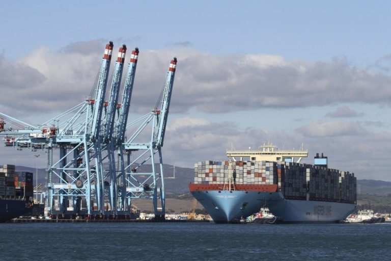 UE/Previsões: Bruxelas faz revisão em alta do PIB de Espanha para 6,2% em 2021