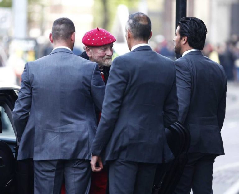 Morreu Kurt Westergaard, caricaturista célebre que enfureceu mundo muçulmano