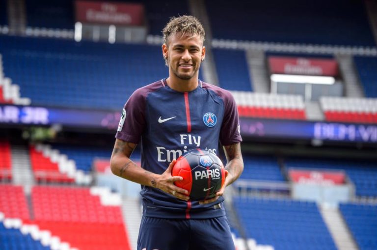 FC Barcelona e Neymar encerram disputa judicial amigavelmente