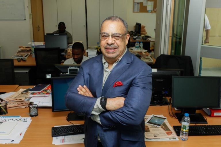 CPLP: Economista angolano diz que banco de investimentos “não tem pernas para andar”