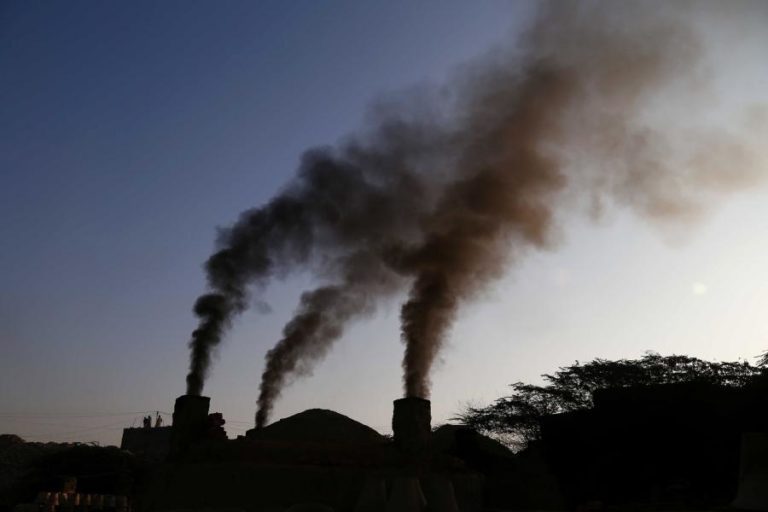 Bruxelas apresenta pacote legislativo para cumprir corte de 55% das emissões até 2030