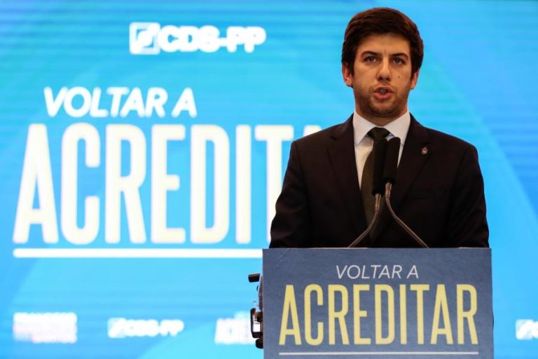 CDS-PP inicia hoje jornadas parlamentares sobre “soberania e recuperação de Portugal”
