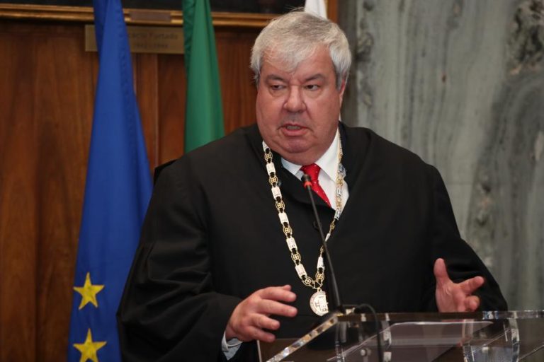 Ordem dos Advogados avança com apoio informático para agilizar agendamentos ‘online’ no SEF