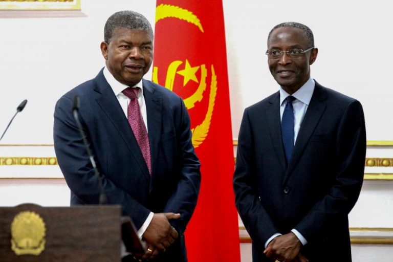 Vice-Presidente angolano quer engenheiros com qualidade para acabar com “obras de esferovite”