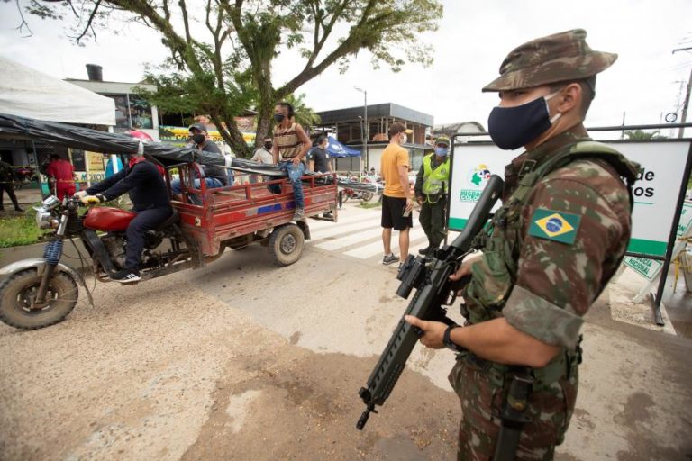 Polícia brasileira realiza operação contra mineração em terra indígena no Amapá