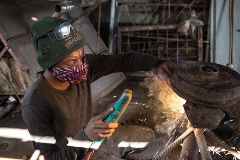 Covid-19: Patronato moçambicano preocupado com impacto de agravamento de restrições