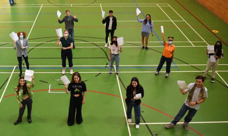 Covid-19: Autoridade de saúde britânica alerta para aumento do “longo covid” em jovens