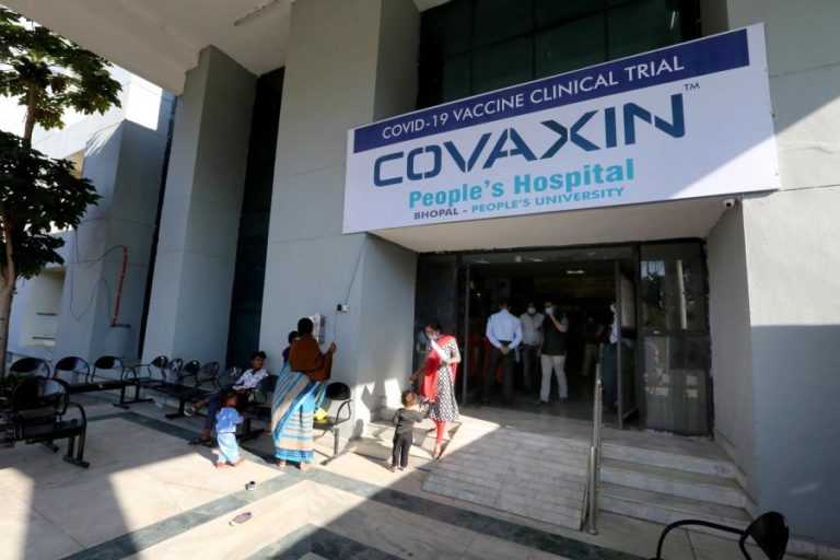 Covid-19: Laboratório indiano encerra contrato com empresa do Brasil após escândalo