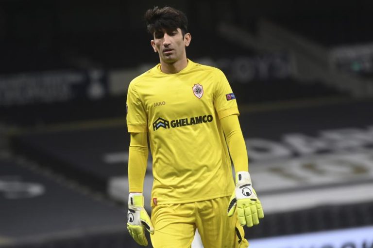 Guarda-redes iraniano Alireza Beiranvand cedido ao Boavista com opção de compra