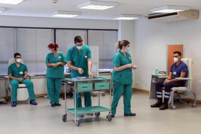 Covid-19: Madeira regista 15 novos casos e 180 situações ativas