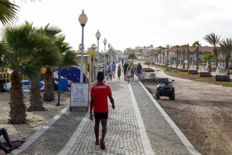 Covid-19: Cabo Verde com 41 infetados e 56 recuperações em 24 horas