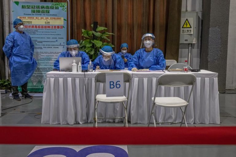 Covid-19: China deteta 15 casos por contágio local