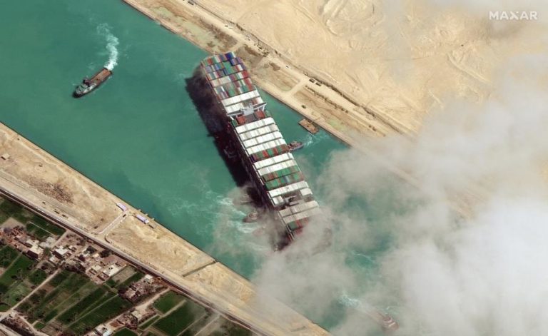 Navio que bloqueou Canal do Suez será libertado na quarta-feira – oficial
