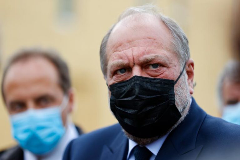 Ministro da Justiça francês indiciado sobre possíveis conflitos de interesse