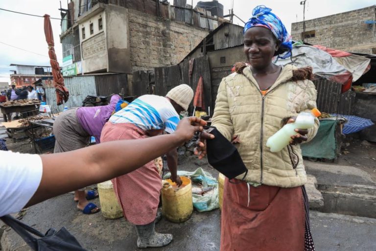 Covid-19: África com quase mil mortos num só dia e 38.691 novos casos