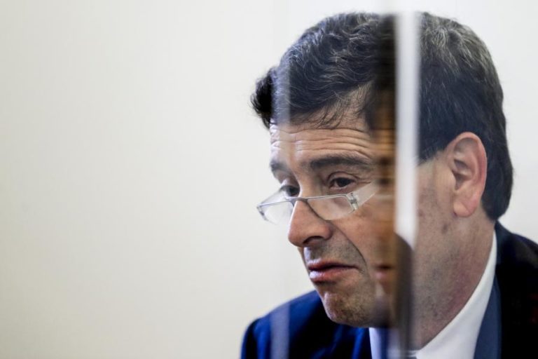 Novo Banco: PS questiona Vítor Fernandes e António Ramalho sobre relações com Luís Filipe Vieira