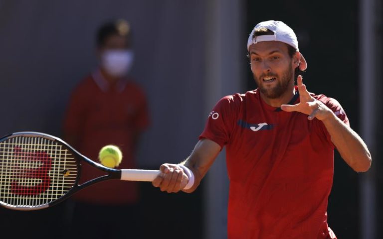 João Sousa derrotado na primeira ronda do ATP 250 de Newport