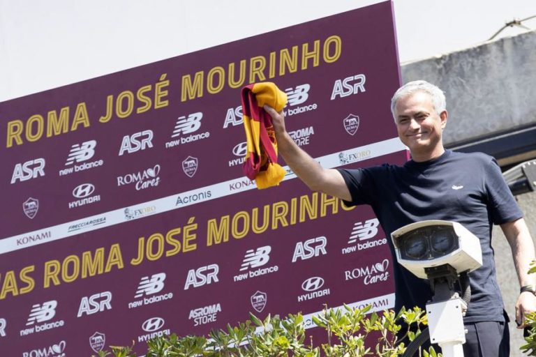 José Mourinho chega a Roma para “semear e ter tempo para colher”