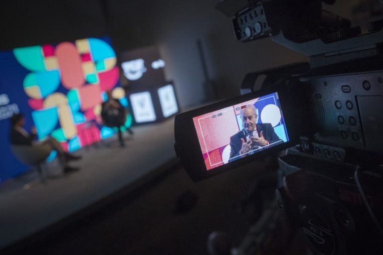 Autárquicas: Rio diz que Câmara de Lisboa “anda ao Deus dará”  
