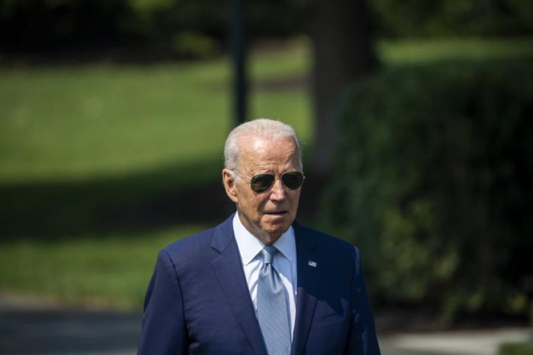 Biden exige a Putin para agir contra cibercriminosos russos