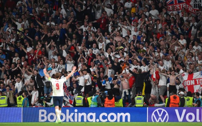 Euro2020: UEFA abre procedimento disciplinar à Inglaterra por comportamento dos adeptos