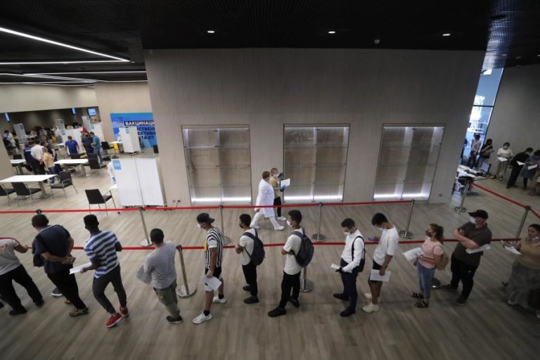 Covid-19: Rússia regista recorde diário de 791 mortes