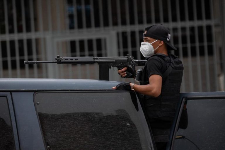 Venezuela: 825 pessoas assassinadas pela polícia e militares em seis meses – ONG