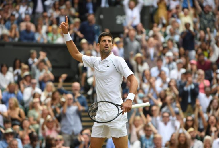 Wimbledon: Djokovic vence Berrettini e iguala recorde de títulos do ‘Grand Slam’