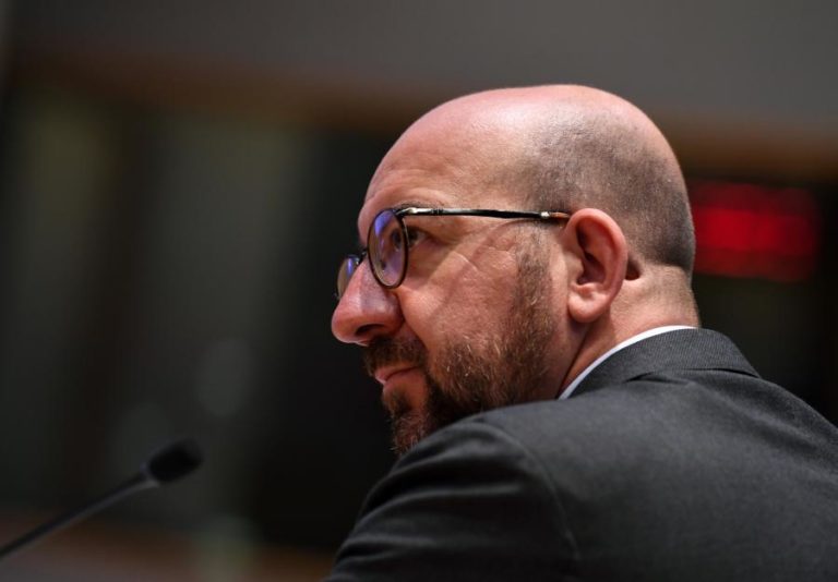 Charles Michel assegura que UE está pronta para ajudar na paz entre Azerbaijão e Arménia