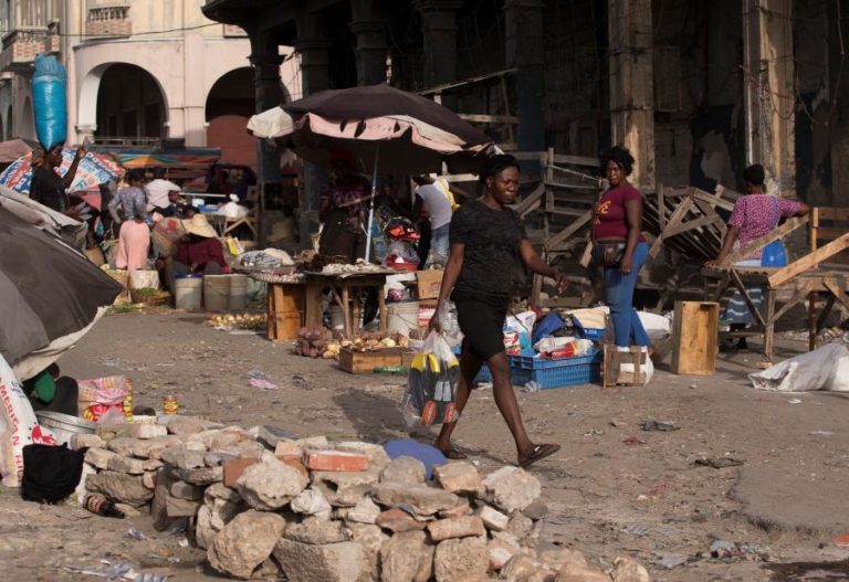 ONU denuncia que quase metade da população do Haiti sofre de “pura fome”