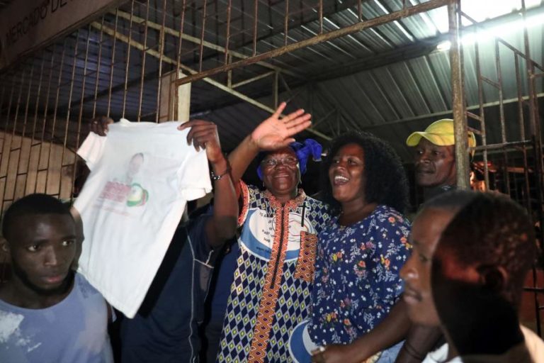 São Tomé/Eleições: Candidata Maria das Neves receia fraude nas presidenciais
