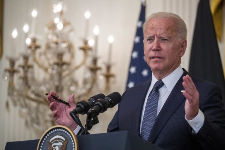 Biden admite enviar para Cuba “quantidades significativas” de vacinas contra covid-19