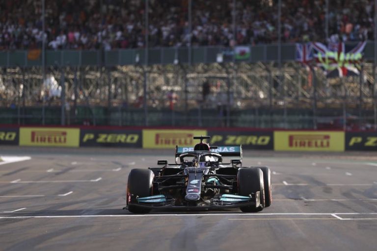 Hamilton mais rápido no novo sistema de qualificação estreado no GP da Grã-Bretanha