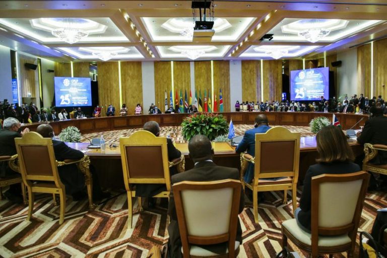 CPLP: Líderes defendem parcerias para recuperação económica pós-pandemia