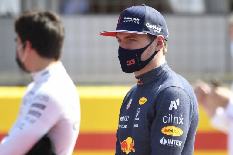 Verstappen diz estar “bem” após acidente em que Hamilton foi “desrespeitoso”